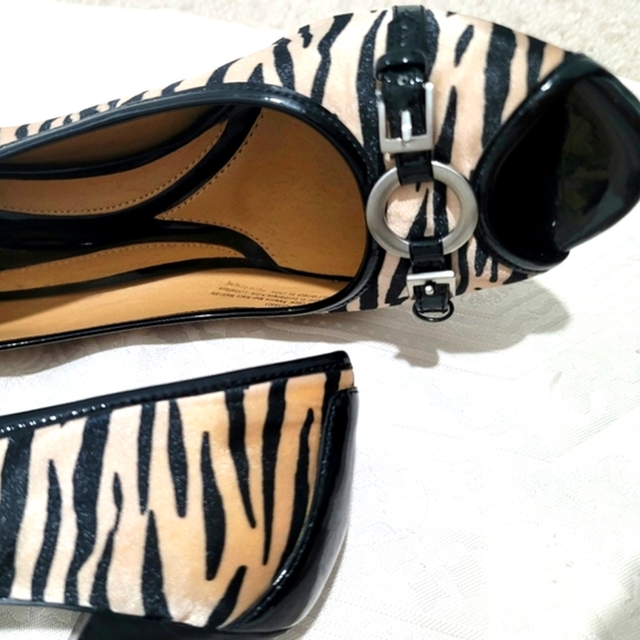 Naturalizer N5 Comfort Open Toe Zebra Pumps Size 8 - Picture 6 of 9